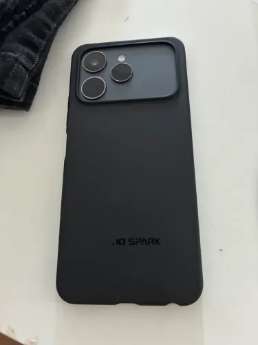 Realme Tecno Spark 40 usado apenas 2 semanas, ótimo estado, 2 anos de garantia