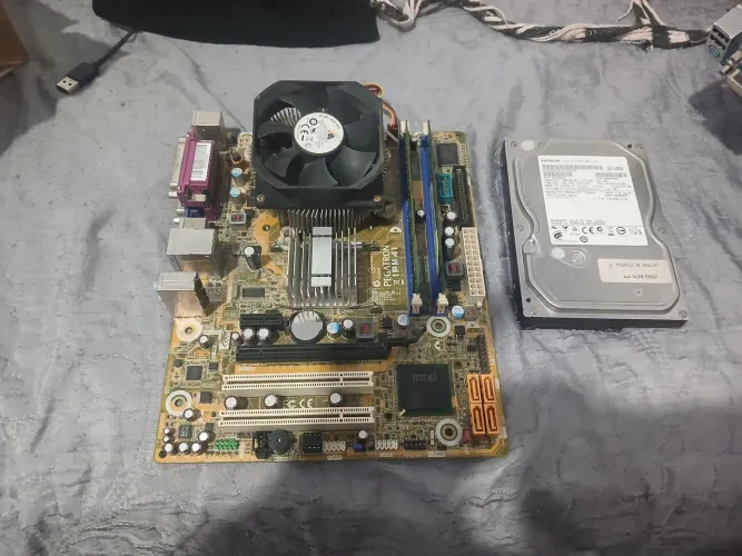 placa-mãe Pegatron IPM41