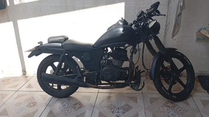 Vendo moto Dafra Kansas 