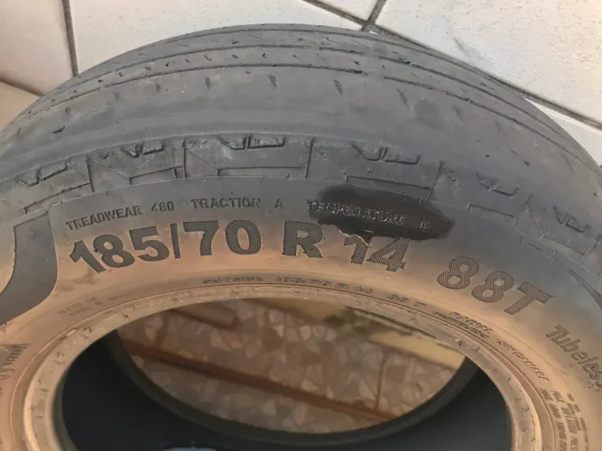 Jogo pneu power contact continental  185/70 R 14 88T 