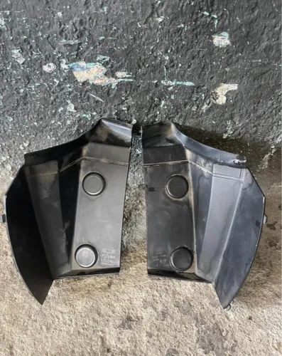Par de moldura suporte da lanterna do FIAT ARGO