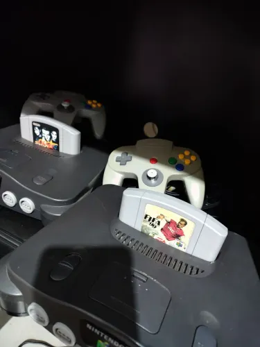 2 Nintendo 64