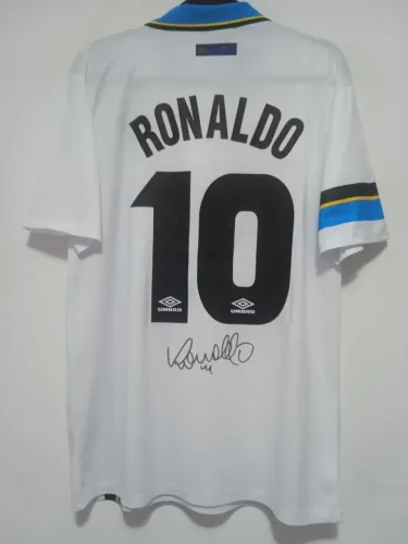 Camisa Inter Milão 1997 / 1998 #10 Ronaldo Autografada Certificada