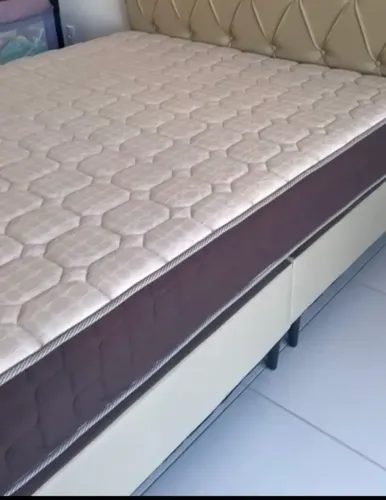 Cama box Queen