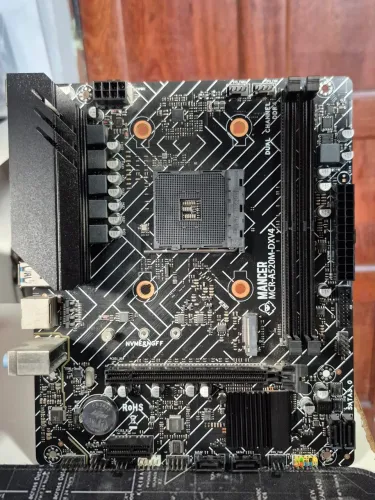A520M DXV4 Mancer AM4 DDR4 perfeito estado