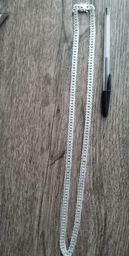 Cordão de prata duplo elo.