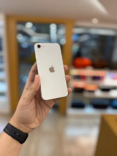 iPhone SE 2 128GB Branco - Bat 74%