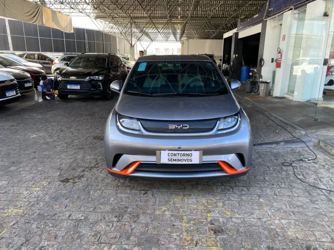 BYD Dolphin EV (Elétrico) 2026