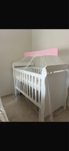 Berço americano infantil cama 2 em 1 (marca Carolina baby)
