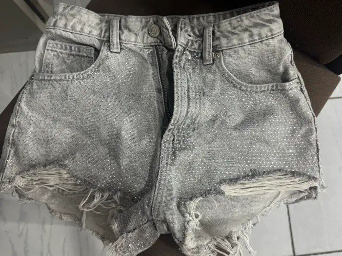 SHORT DE STRASS ZARA 