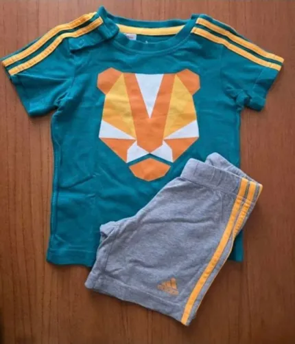 Conjunto adidas 12 meses
