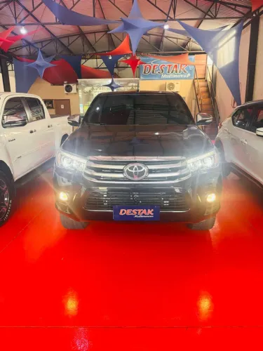 Toyota Hilux CD SRX 4X4 2.8 TDI 16V Diesel Aut. 2017