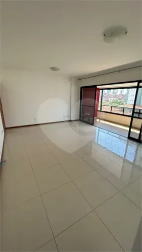 Apartamento com 3 quartos à venda em Ondina - BA