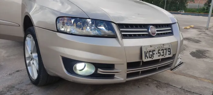 Fiat Stilo 1.8 Attractive Flex 8V 5P 2011