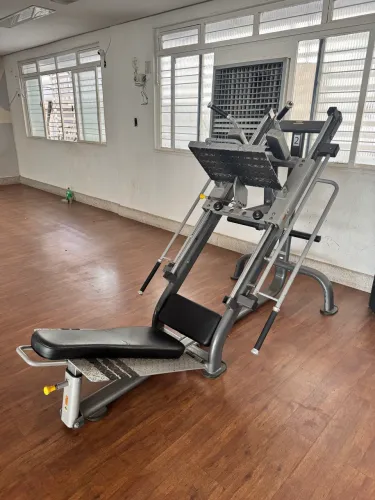 Hack Agachamento e Leg Press 45 Body Solid