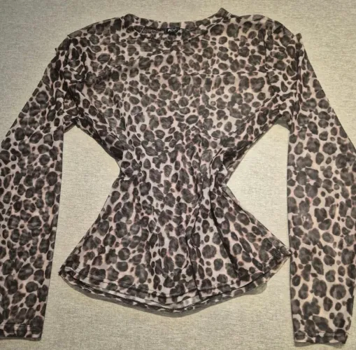Blusinha em Tule