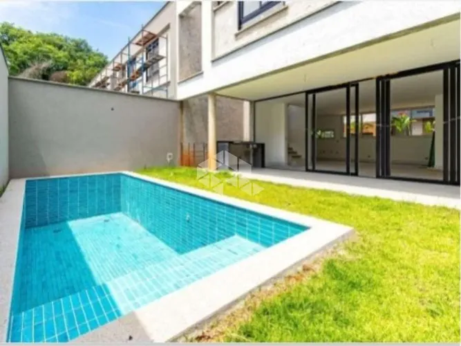 Casa à Venda no Condomínio VENICE 4 Suítes ,4 Vagas , Área 450 metros