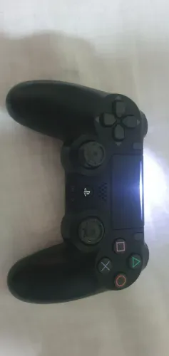 Vendo controle original  de PlayStation 4 