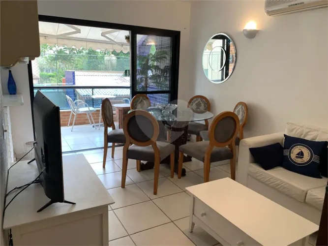 Duplex à venda com 3 quartos no condomínio Villas de San Fernando, Bertioga - SP