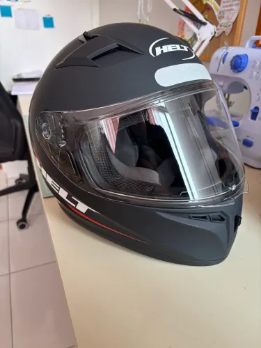 Capacete de moto HELT