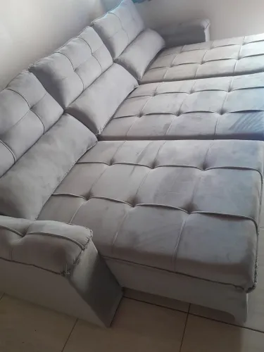 Sofa retrátil encosto reclinavel medida de 3 metros abertura de 1.80 metros 2550.00 