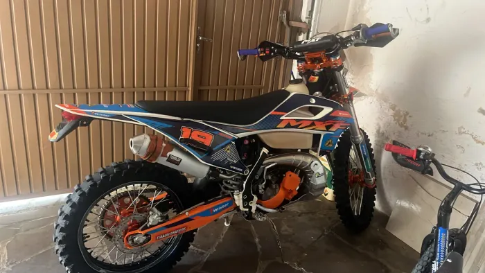 Vendo MXF 250 TS NOVA DE TUDO