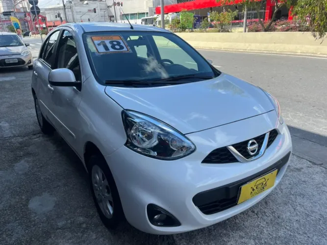 Nissan March SV 1.6 16V Flexstart 5P Mec. 2018