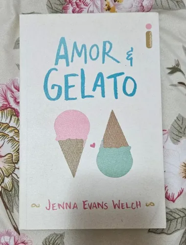 Livro Amor & Gelato 