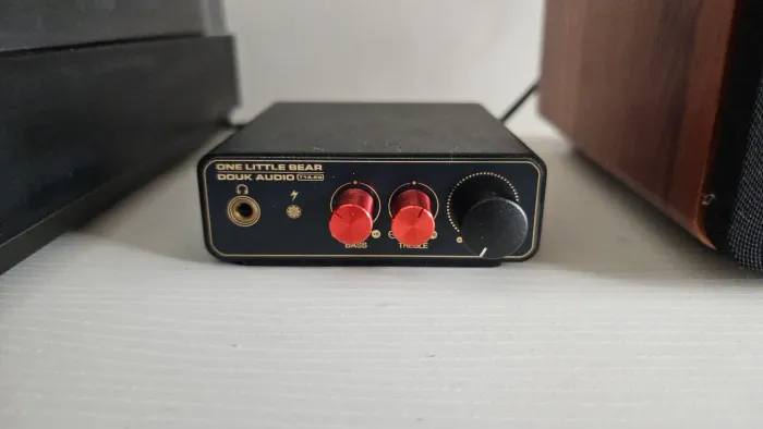 Pré-amplificador phono Douk Audio T14