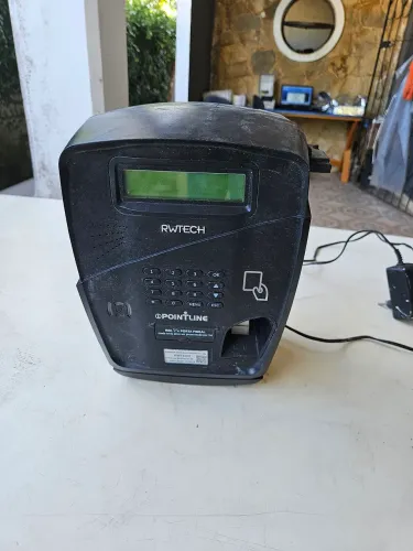 Relógio de ponto eletrônico 