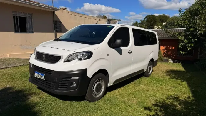 Peugeot Expert Cargo 1.5 Turbo Diesel 2023