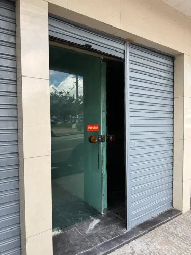 ALUGO LOJAS NA AVENIDA RECIFE COM ENERGIA INCLUÍDO R$ 2500 NA PORTA DO ATACADAO