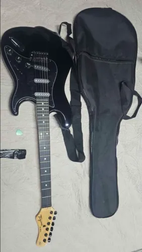 Guitarra Tagima TG-500 + Amp Sheldon GT1200