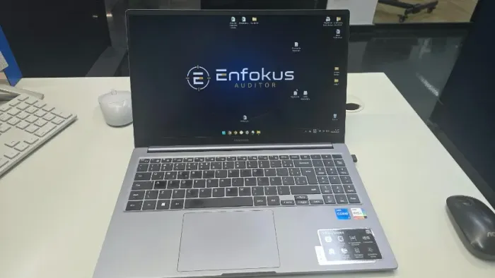Galaxy Book 4 - 8GB DE RAM - SSD 512GB