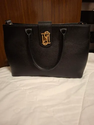 Bolsa preta em couro Uza
