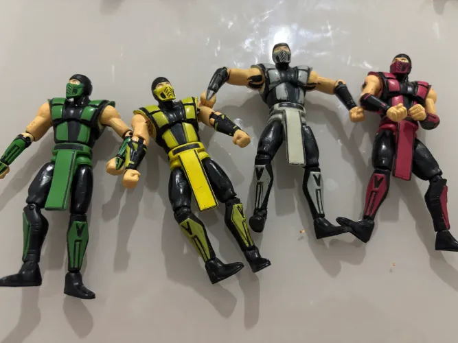Bonecos articulados Mortal Kombat