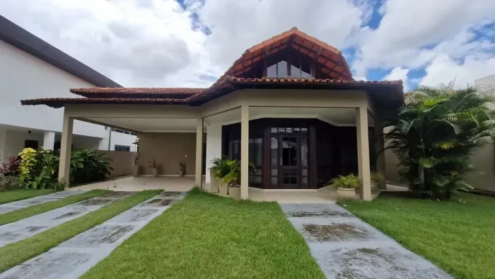Casa para aluguel com 300 metros quadrados com 4 quartos em Parque Verde - Belém - PA