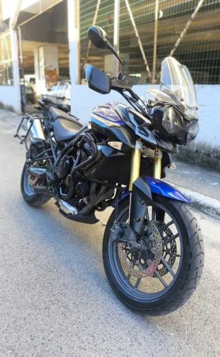 ? Triumph Tiger 800 XC 2014/2015 - 52.000 km - Completa + Givi