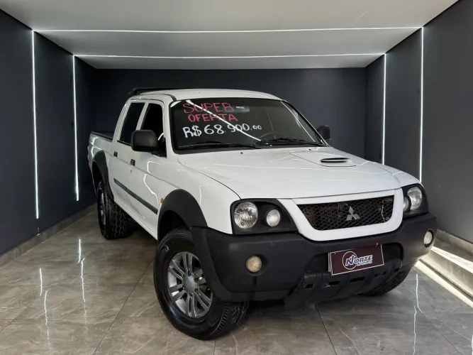 Mitsubishi L200 2.5 4X4 CD Turbo Diesel 2012