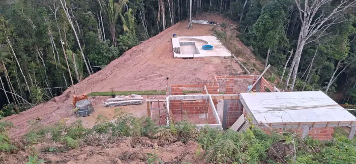 Vendo chacara de 2mil metros quadrados em rio bonito
