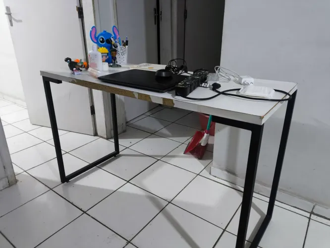 Escrivaninha industrial