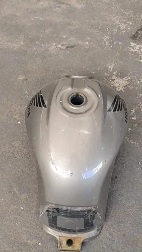 Tanque CG 150 usado sem detalhe 