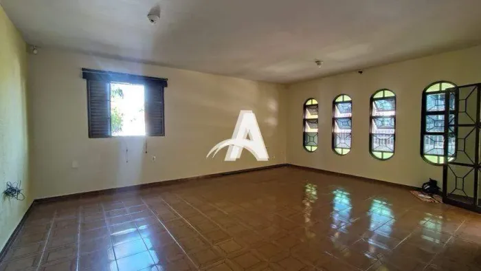 Casa para aluguel, 4 quartos, 3 suítes, 2 vagas, Nossa Senhora Aparecida - Uberlândia/MG