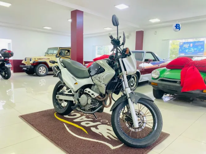 HONDA NX4 Falcon 400