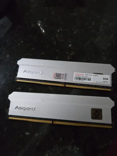 Memória RAM Asgard DDR4 16GB (2x8GB) 3200MHz - Prata
