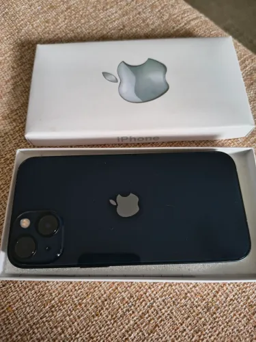 iPhone 13 256