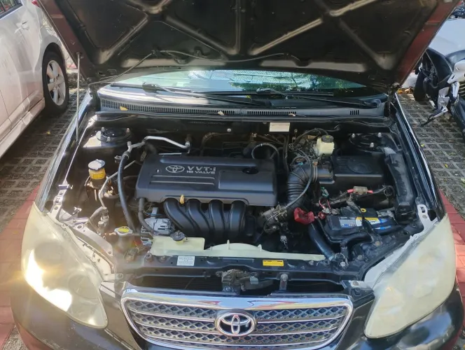 Toyota Corolla XLI 1.6 16V 110cv Aut. 2005