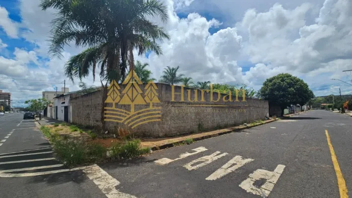 TERRENO RESIDENCIAL em UBERLÂNDIA - MG, SANTA MÔNICA