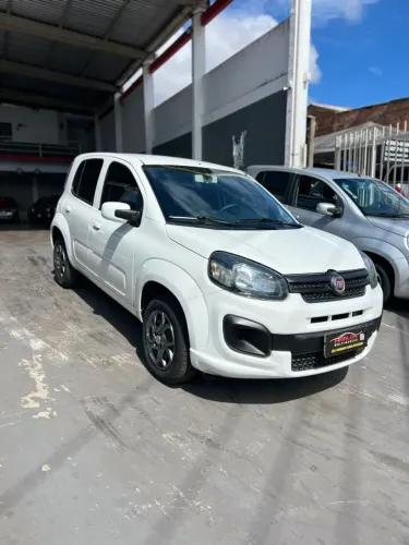 Fiat Uno Attractive 1.0 2018/2019