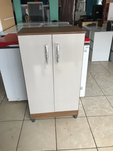 Armário multi uso 